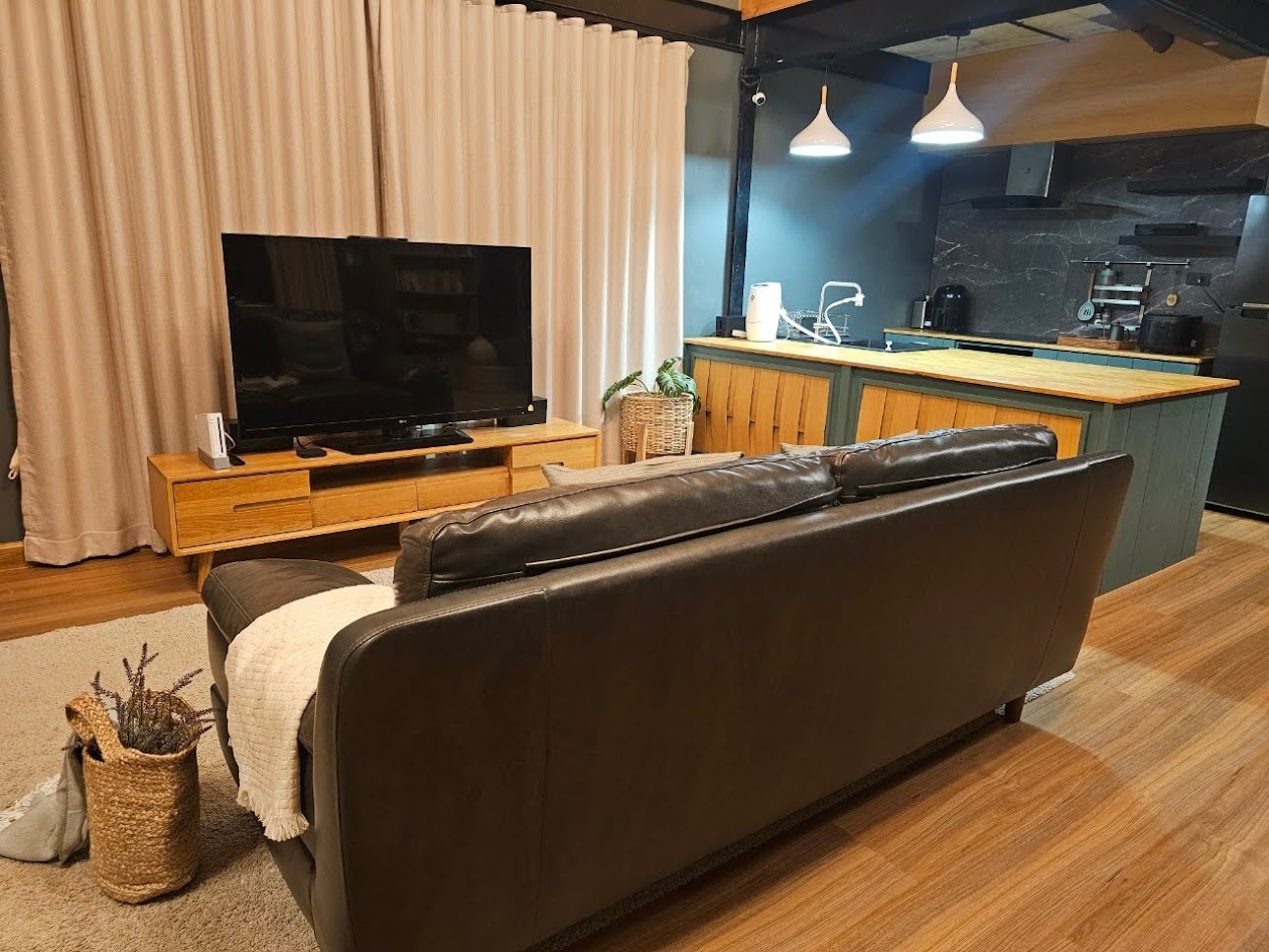 LINE_ALBUM_Take Time Villa_230530_75